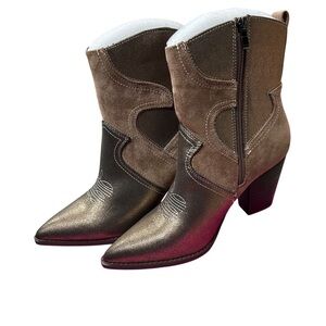 NWT Hey Girl Corkys Womens 10 Good Lookin Bronze Boots